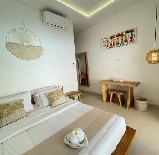 Private - New! Casa Luna 3br Indonesian - Greek Villa *